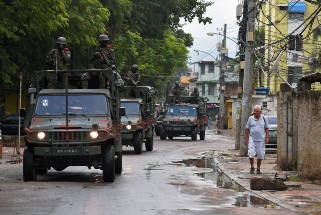 Apreendido arsenal de guerra que seria entregue no Complexo da