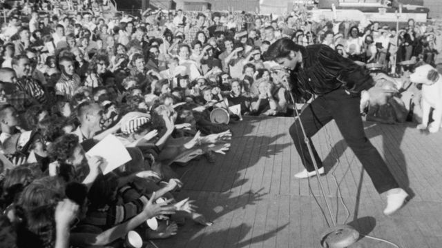 85 лет Элвису Пресли: 10 фотографий, по которым мы его помним - BBC News  Русская служба