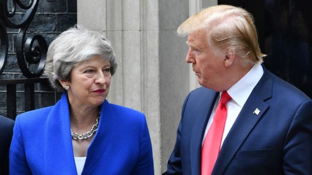 May y Trump a las puertas de Downing Street en 2019