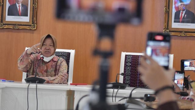 Menteri Sosial Tri Rismaharini