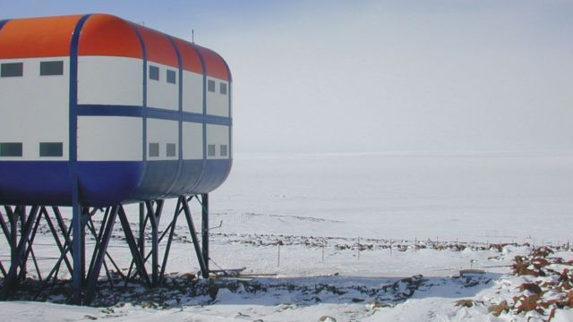 Un sensor del Sistema Internacional de Vigilancia situado en la Antártida 