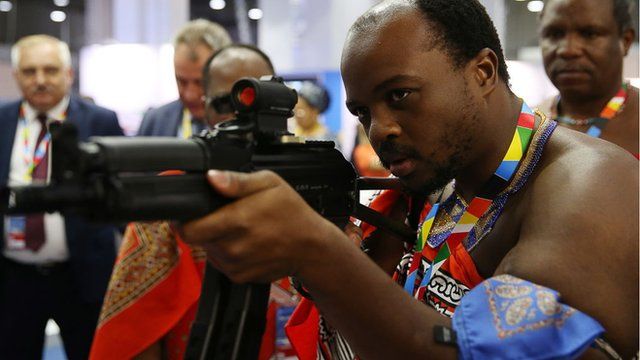 Top goment official from eSwatini carri new Kalashnikov rifle to test