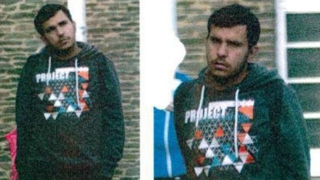 警察が強制捜査後に公表したアルバクル容疑者の写真