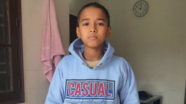 ஆதரவற்ற சிறுவன் கோடீஸ்வரன் ஆகிய கதை