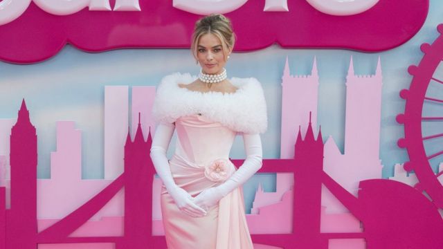 Barbie': como filme se tornou a maior estreia de 2023 - BBC News