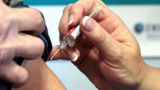 भारत को वैक्सीन के लिए अभी करना होगा इंतज़ार: प्रेस रिव्यू
