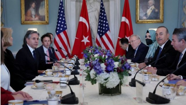 وزير الخارجية الأمريكي أنتوني بلينكين يلتقي بوزير خارجية تركيا مولود جاويش أوغلو
