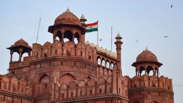 பழைய டெல்லியில் இருக்கும் செங்கோட்டை