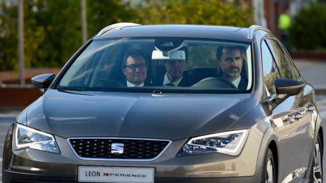 Artur Mas y el Rey en un carro catalán