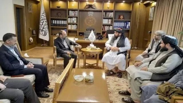ملاقات مقام‌های ایرانی و افغان