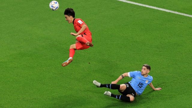 Uruguay y Corea del Sur empataron durante su debut en el Mundial