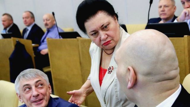 п