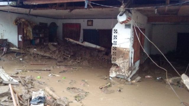 Banjir Dan Longsor Terjadi Di Sumatera Barat, Enam Orang Dilaporkan ...