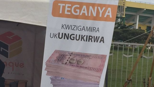 Umubare w'abantu bazigama muri banki uracyari muto mu Rwanda
