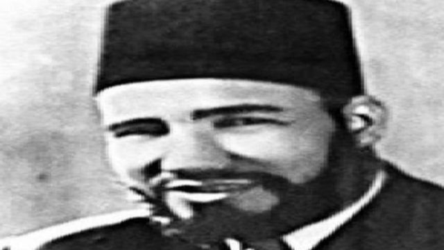 حسن البنا مؤسس جماعة الإخوان المسلمين