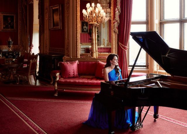 威尔士王妃凯瑟琳客串钢琴演奏。(photo:BBC)