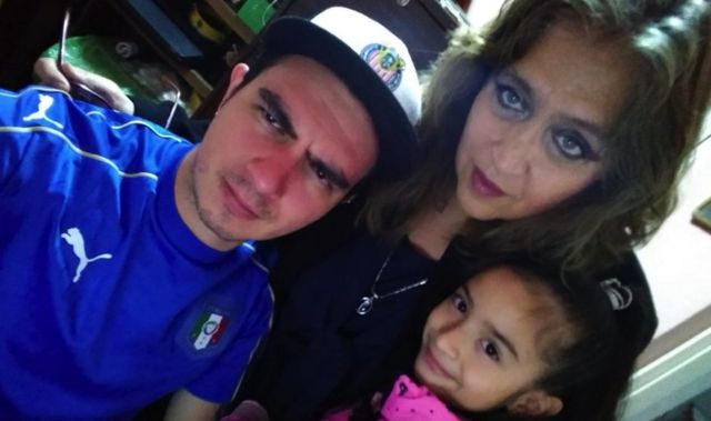 David Reséndiz, su hija y su mamá María de Lourdes Magaña