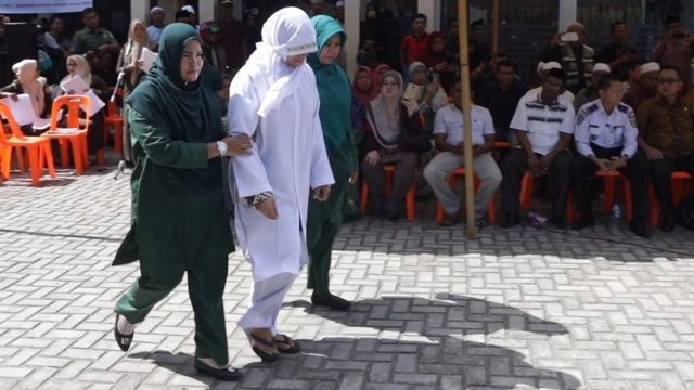 Warga Aceh desak pejabat yang korupsi dihukum sesuai syariat Islam