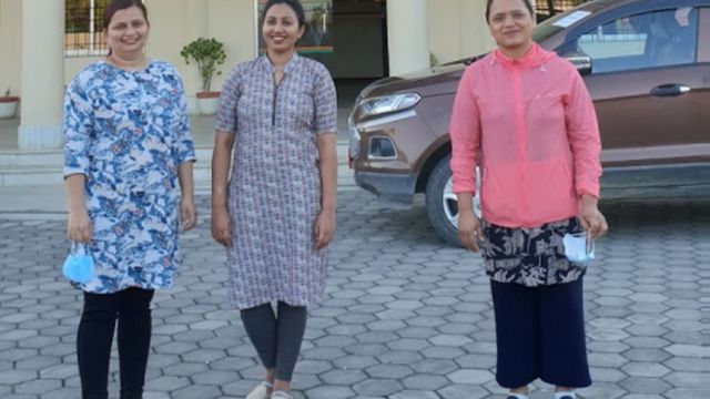स्वास्थ्यकर्मीहरू