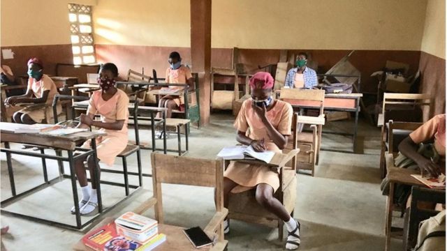 Schools don reopen for Oyo state