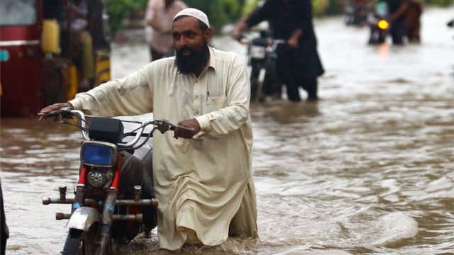 کراچی، بارش، اربن فلڈنگ