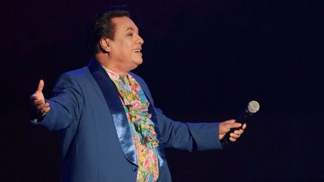 Juan Gabriel es el mexicano más cantado del mundo, dicen en su país.