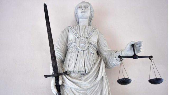 Nữ thần công lý thường được dùng làm biểu tượng của ngành Tòa án ở phương Tây