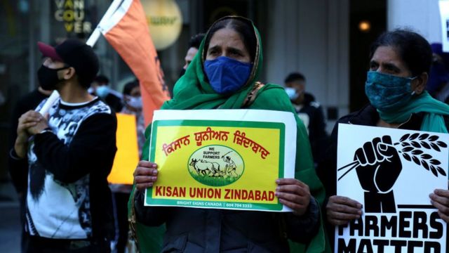 টরন্টোতে আন্দোলনে সামিল শিখ মহিলারাও