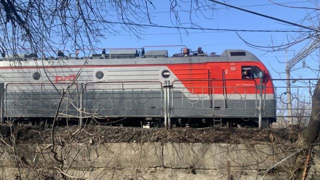 Біженців вивозять із Ростовської області потягами