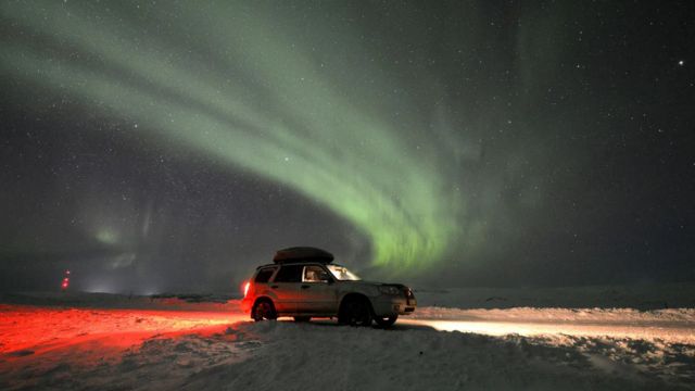 除了声音以外，北极光可能还会产生一种金属气味（Credit: Lev Fedoseyev/ Getty Images）(photo:BBC)