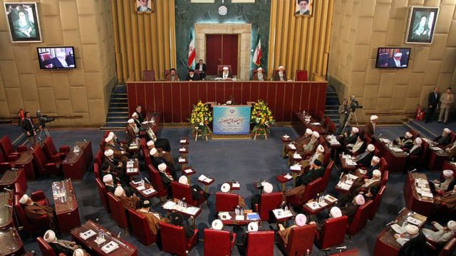 Pertemuan Majelis Ahli di Tehran