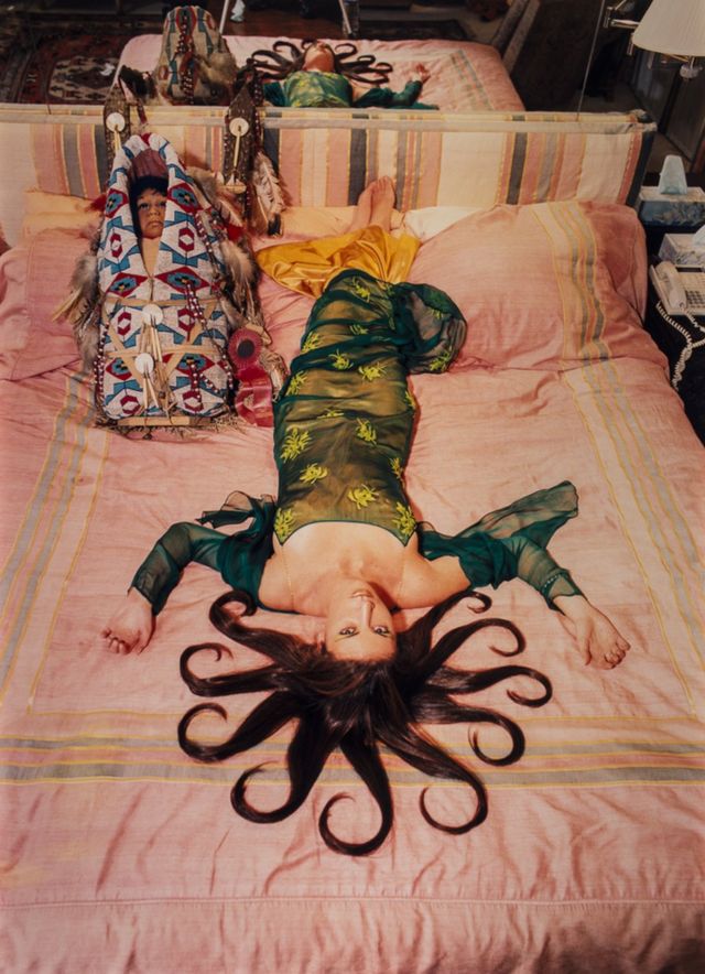 Daniela Rossell, Medusa, from the “Ricas y famosas” series, 1999, National Museum of Women in the Arts, Heather və Tony Podesta-nın hədiyyəsi, Washington, D.C.