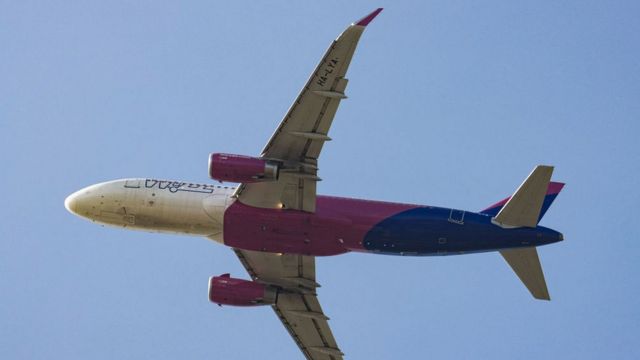 Лайнер авиакомпании Wizz Air
