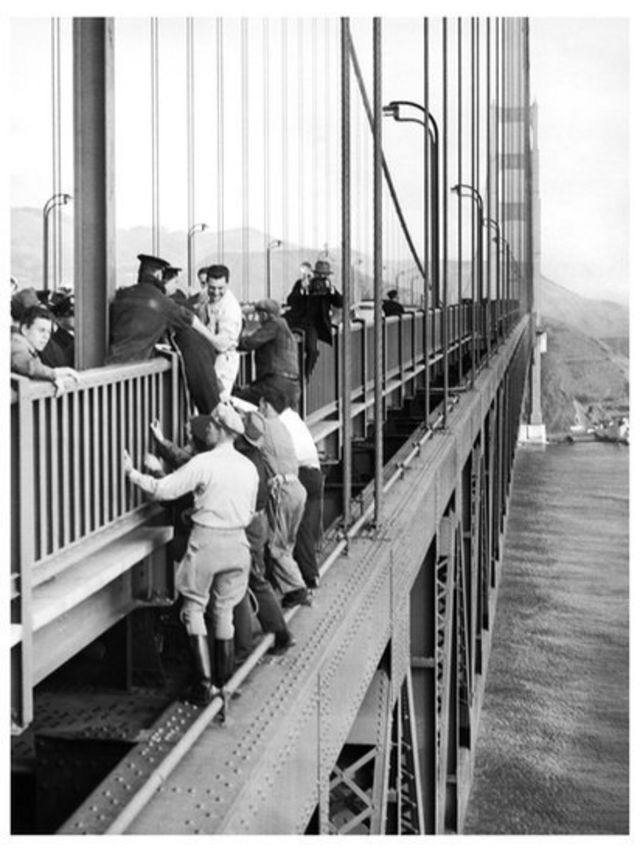 محاولات انتحار على الجسر تحدث منذ عام 1937