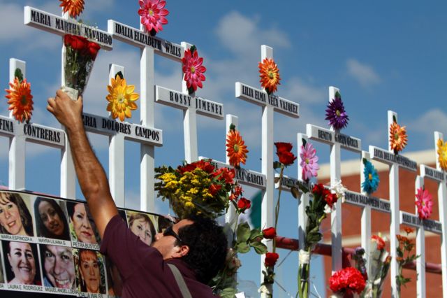 Homenaje a asesinadas en México