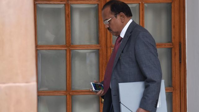 ভারতে গোয়েন্দা বিভাগের সাবেক প্রধান ছিলেন অজিত ডোভাল