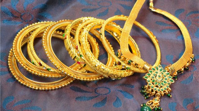 தங்க வளையல்