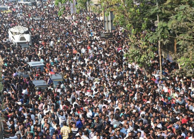 Crowds gather to say goodbye to the superstar
