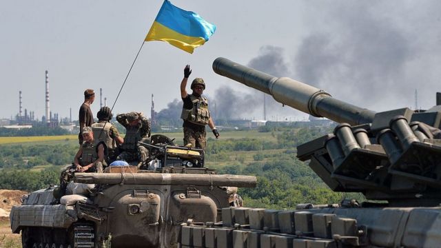 Українські військові біля Лисичанська, 25 липня 2014 року.