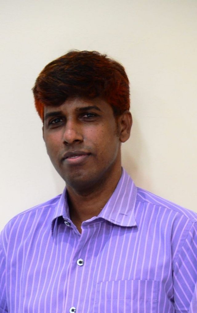 மதுரை, கொம்பாடி, சாதி, கொலை, காதல்.