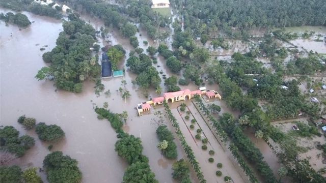 அம்பாறை மாவட்டத்தைப் புரட்டிப் போட்டுள்ள வெள்ளம்