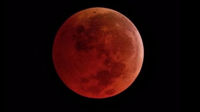 total lunar eclipse