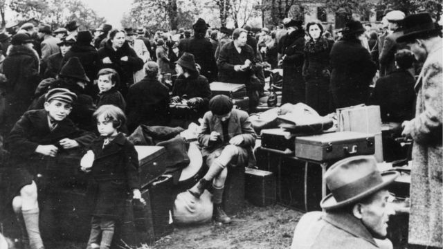 A group of Jews expelled from Germany in November 1938