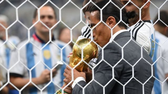 Saiba para onde vai a taça da Copa do Mundo após o fim da Copa