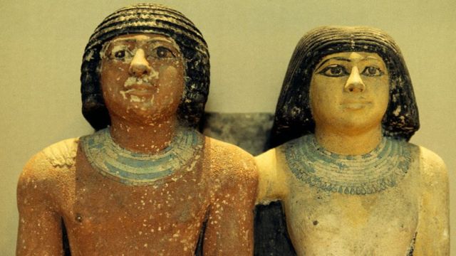 كيف أبرزت فنون التجميل سحر وجاذبية المرأة المصرية القديمة؟ Bbc News عربي 