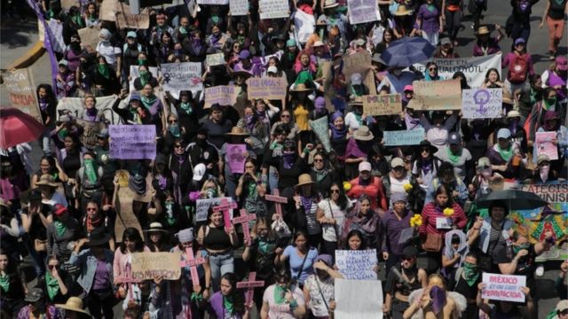 Marcha de mujeres en México.