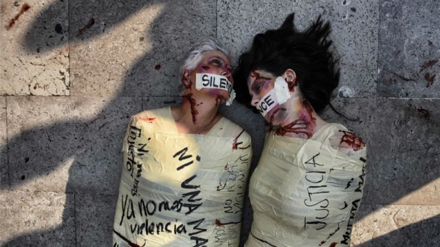 Protesta contra los femicidios en México