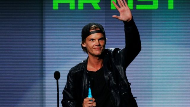 Что случилось с avicii. Смотреть фото Что случилось с avicii. Смотреть картинку Что случилось с avicii. Картинка про Что случилось с avicii. Фото Что случилось с avicii
