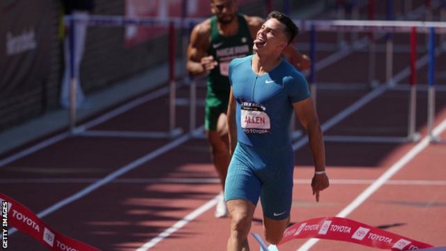 Philadelphia Eagles' rookie Devon Allen runs historic 110m hurdles time at  NYC Grand Prix