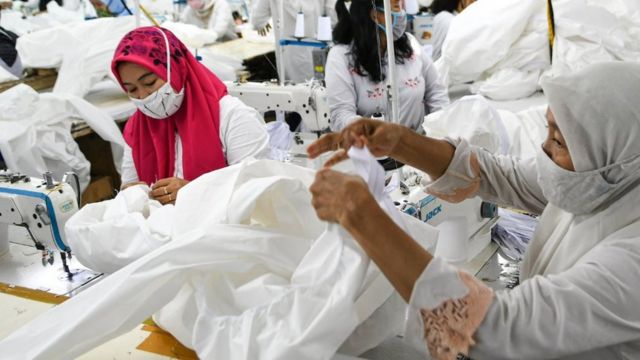 Insentif Rp600 000 Per Bulan Kepada Karyawan Swasta Bergaji Di Bawah Rp5 Juta Per Bulan Pengamat Bagaimana Mengawasinya Bbc News Indonesia